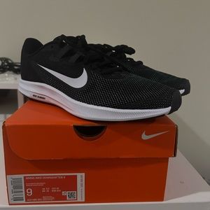 Nike running shoes Nike Downshifter 9